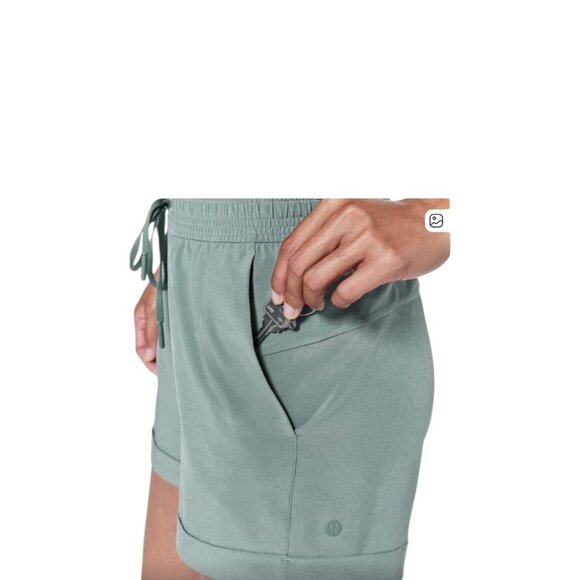Lululemon Spring Break Away Short 3" Juniper Women's Size 4 - Picture 4 of 7
